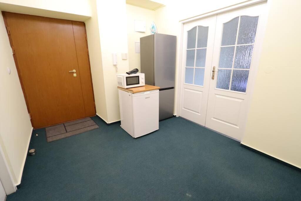 Fantastic Waw - Ns42 Room P Varşovia Exterior foto